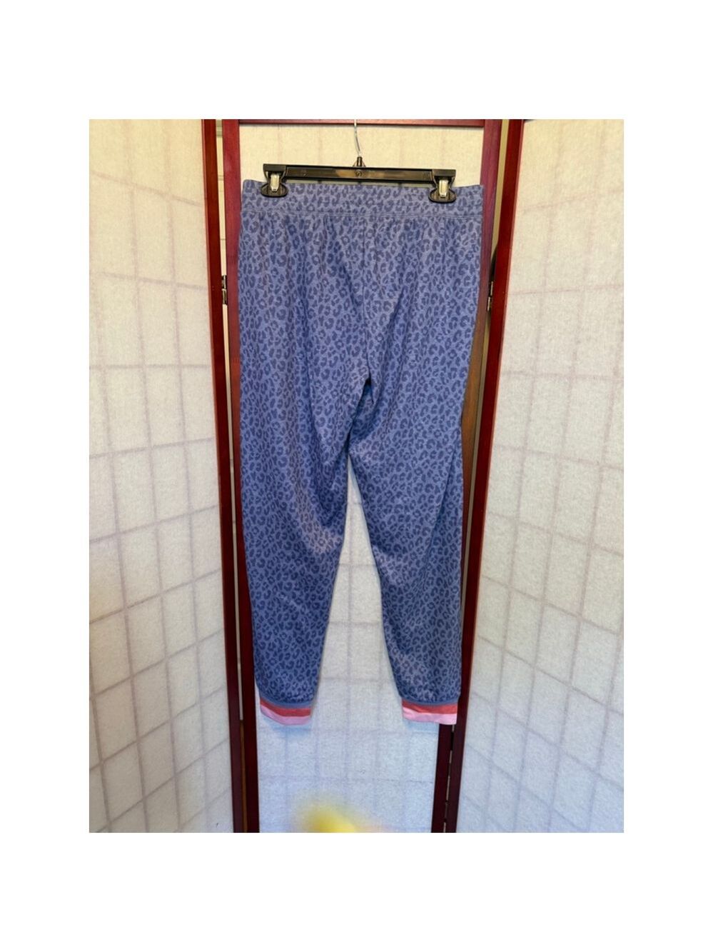 Women's P.J. Salvage Blue Leopard Print Pajama Set - Size Small - NWT - Picture 8 of 10